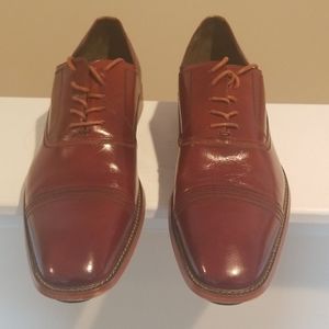 Dress shoes